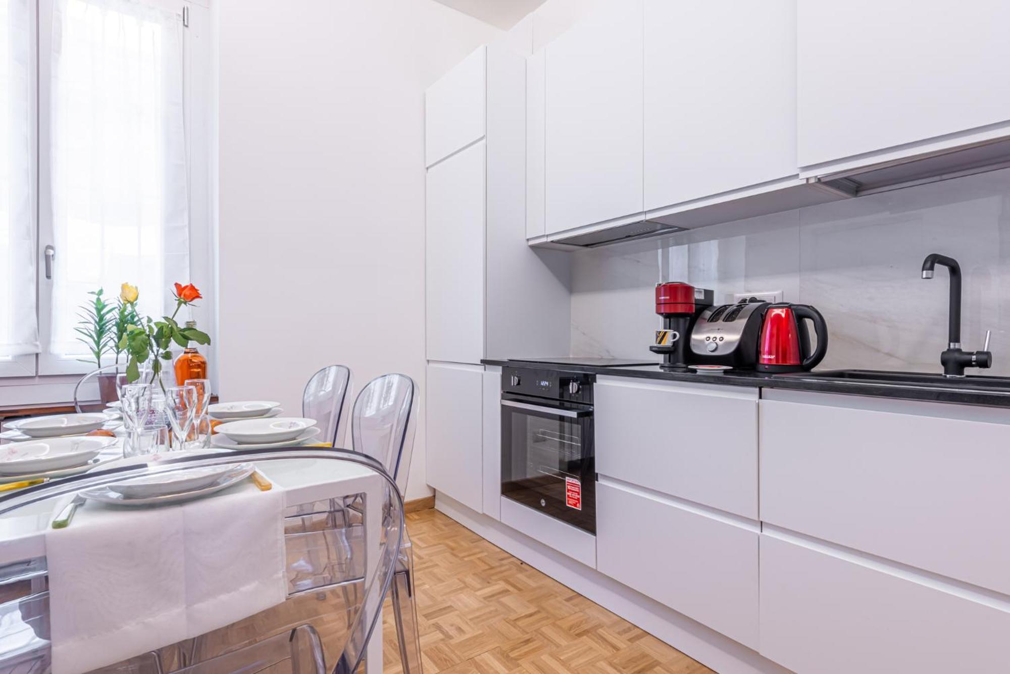 2 Bedroom - Chinatown Appartement *